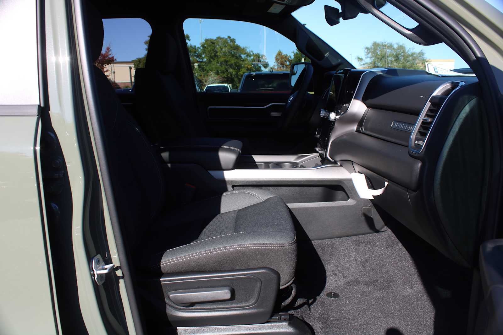 2026 RAM Ram 1500 RAM 1500 BIG HORN CREW CAB 4X2 5'7' BOX