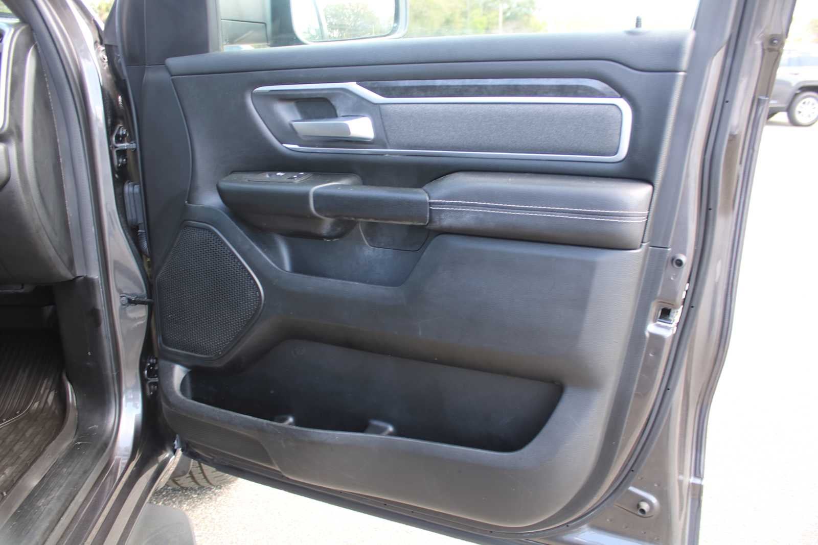 2021 RAM 1500 Big Horn Crew Cab 4x2 5'7' Box