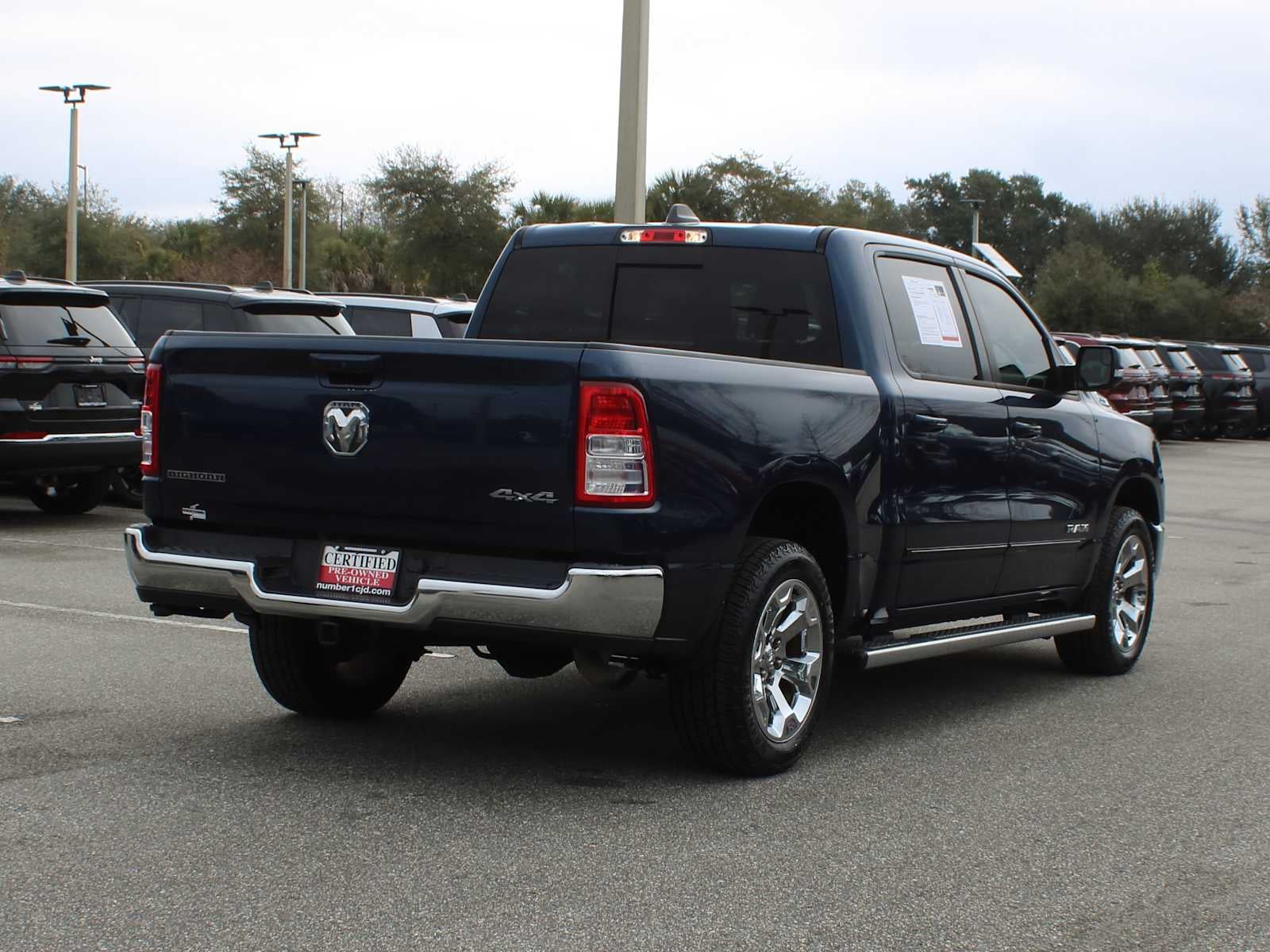2022 RAM 1500 Big Horn Crew Cab 4x4 5'7' Box