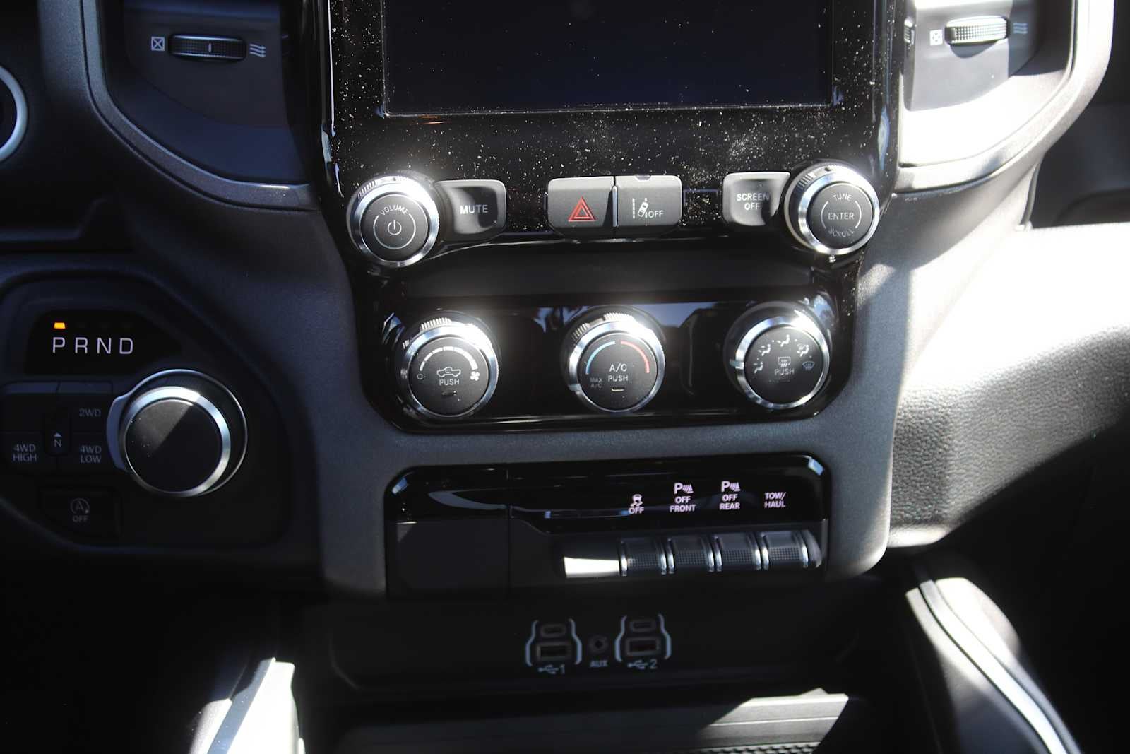 2027 RAM 1500 Express