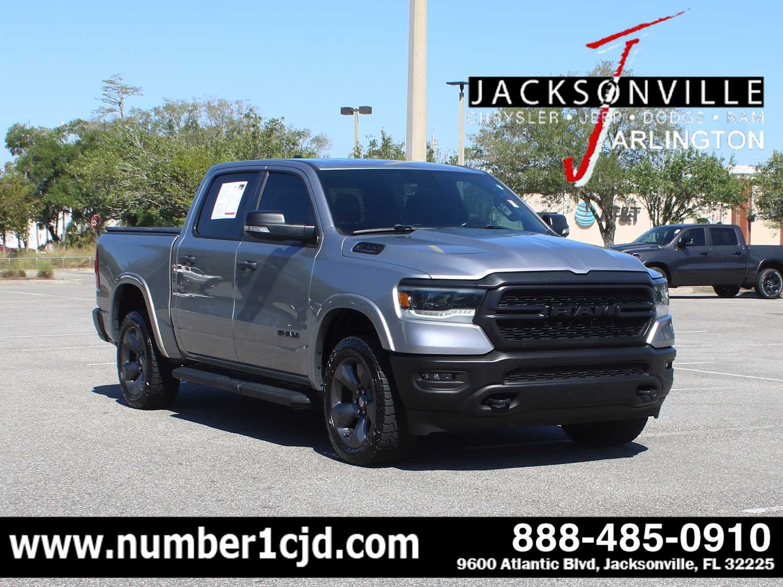 2021 RAM 1500 Big Horn Crew Cab 4x4 5'7' Box