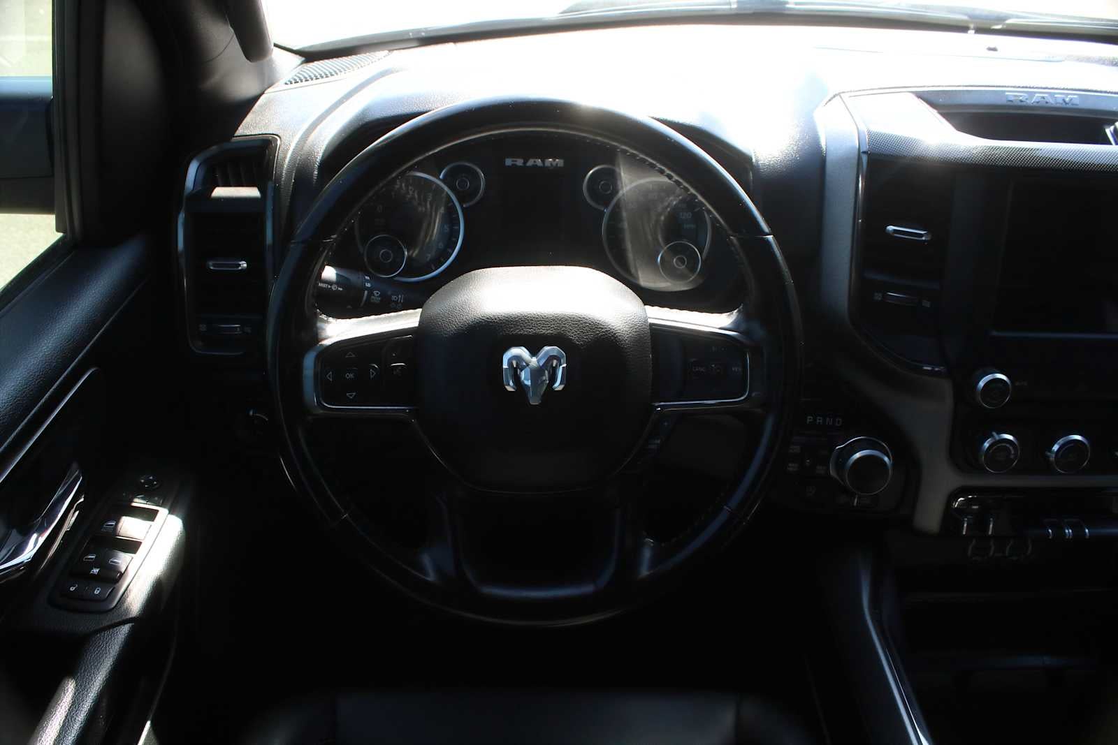 2021 RAM 1500 Big Horn Crew Cab 4x4 5'7' Box