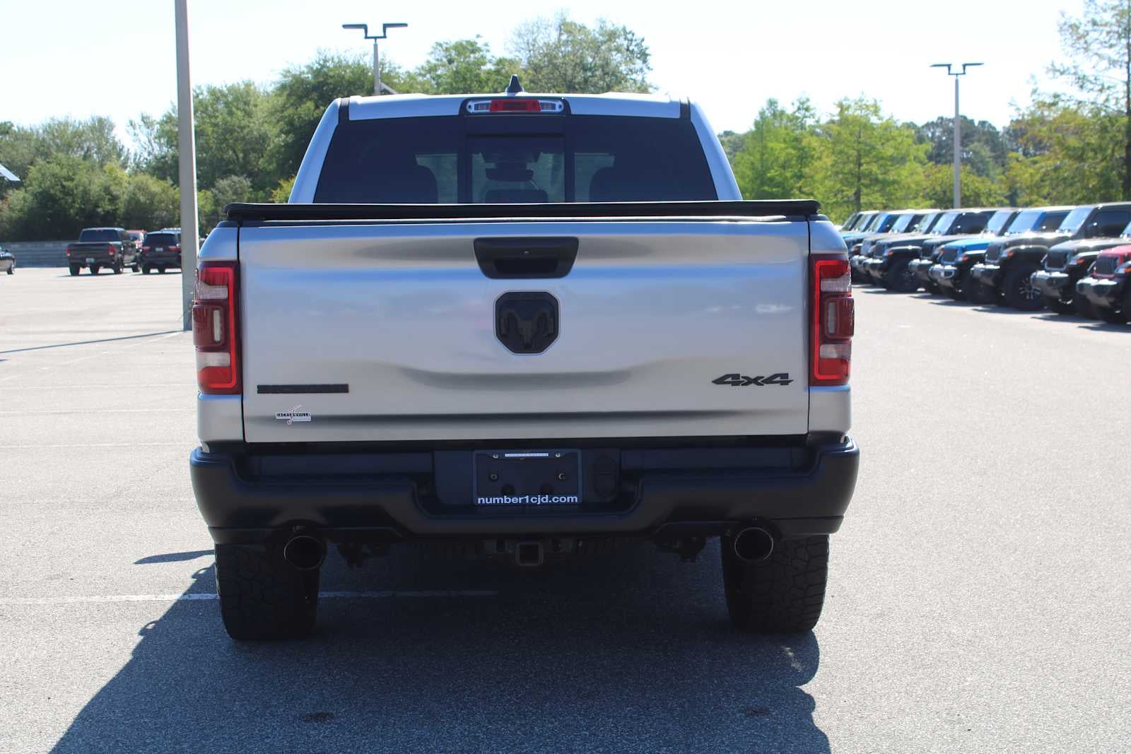 2021 RAM 1500 Big Horn Crew Cab 4x4 5'7' Box