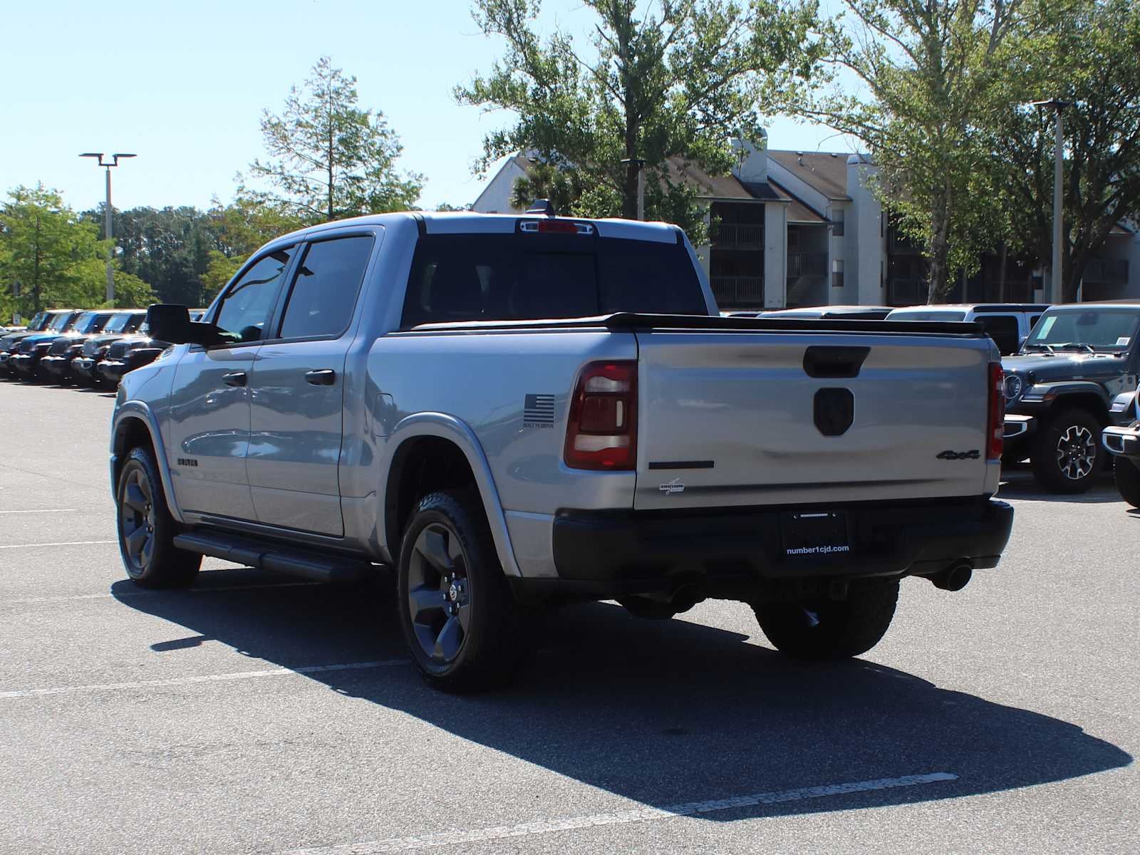 2021 RAM 1500 Big Horn Crew Cab 4x4 5'7' Box