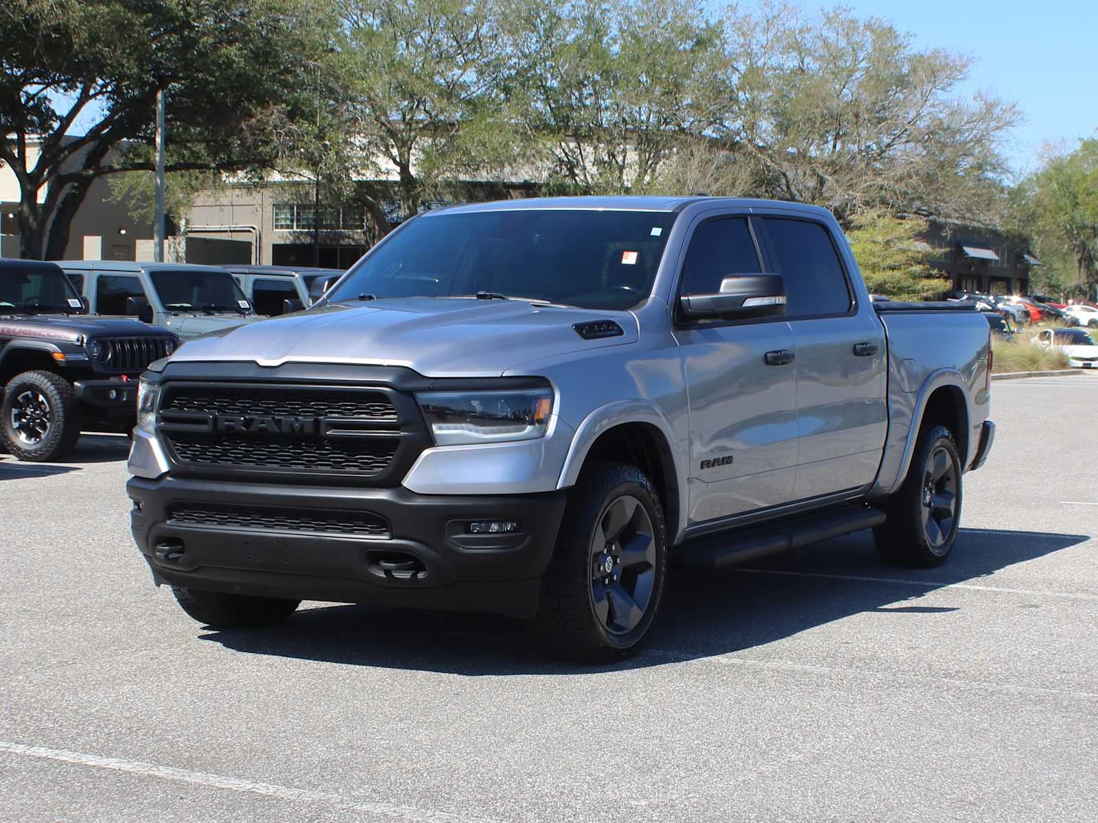 2021 RAM 1500 Big Horn Crew Cab 4x4 5'7' Box
