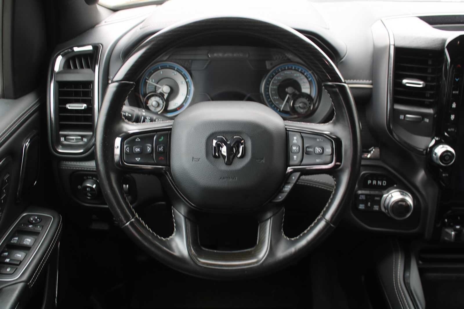 2022 RAM 1500 Limited Crew Cab 4x4 5'7' Box