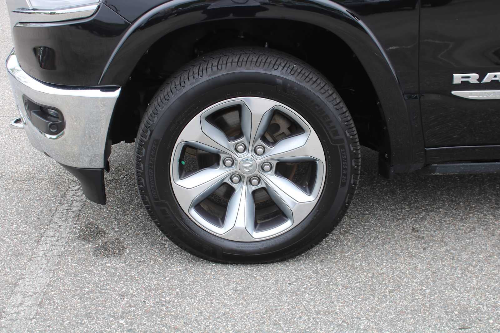 2022 RAM 1500 Limited Crew Cab 4x4 5'7' Box