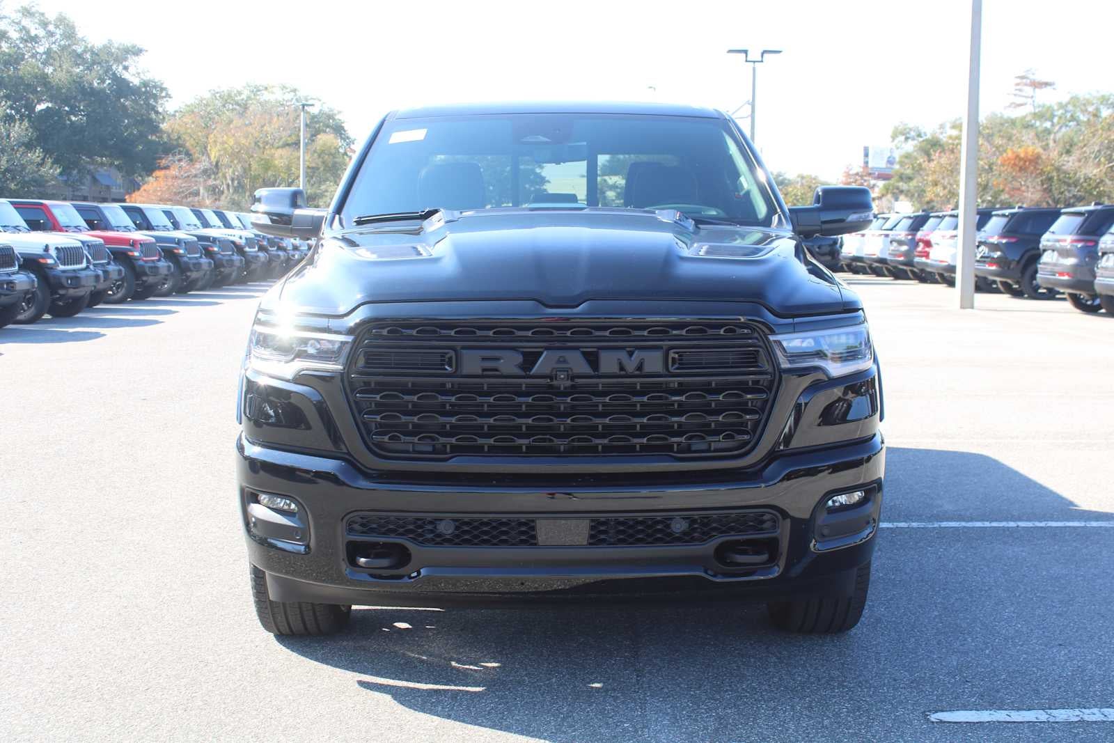 2026 RAM Ram 1500 RAM 1500 LIMITED CREW CAB 4X4 5'7' BOX