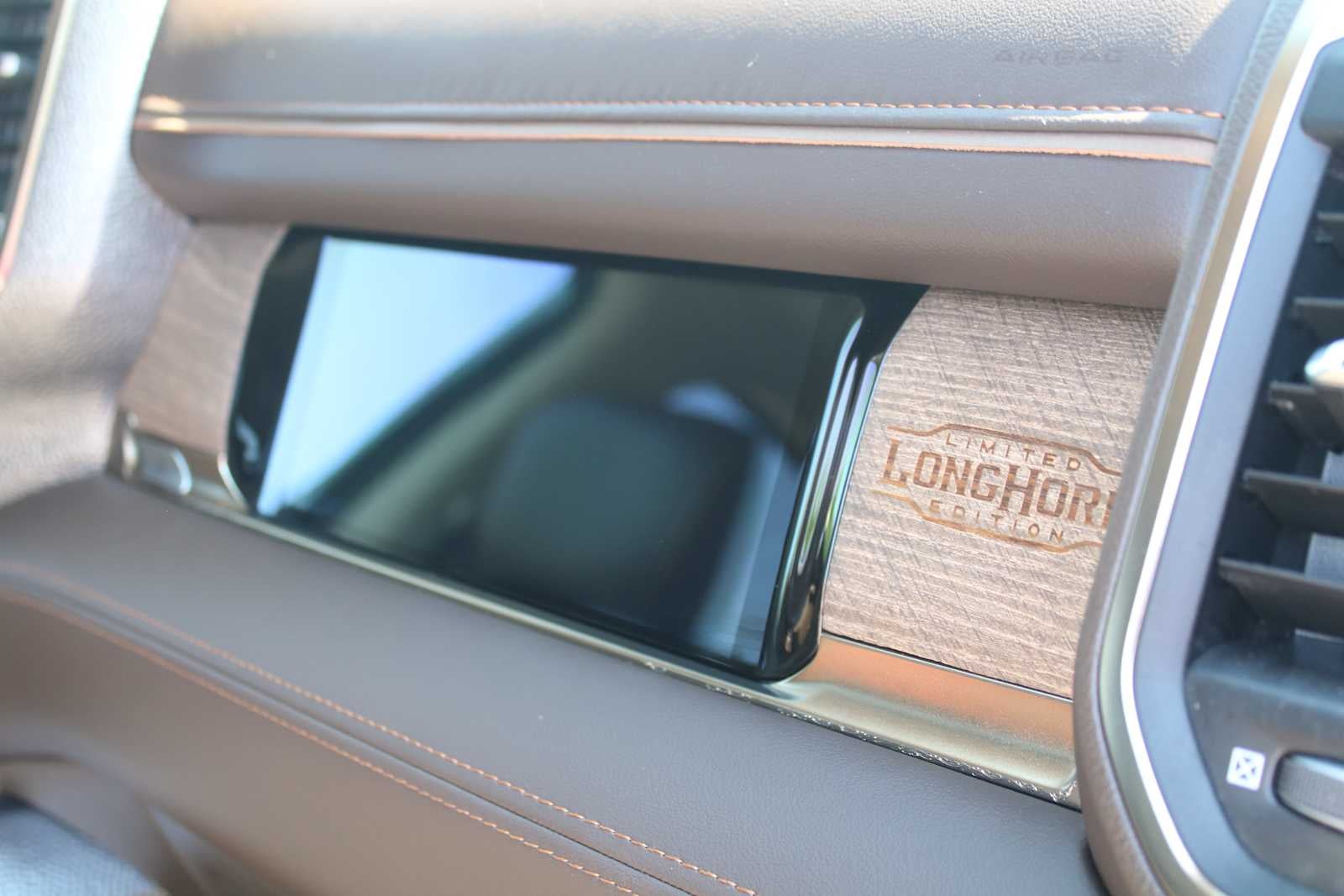 2025 RAM 1500 Longhorn