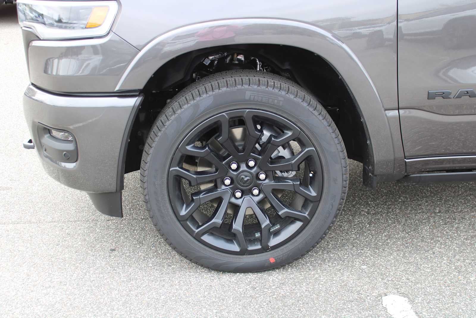 2026 RAM Ram 1500 RAM 1500 LIMITED CREW CAB 4X4 5'7' BOX