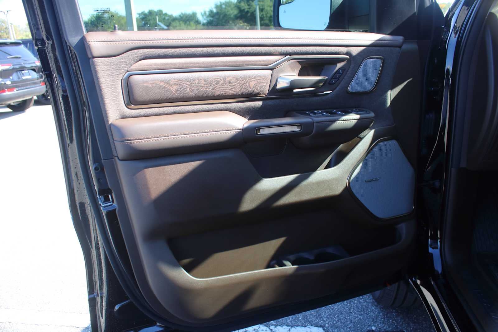 2026 RAM Ram 1500 RAM 1500 LIMITED LONGHORN CREW CAB 4X4 5'7' BOX