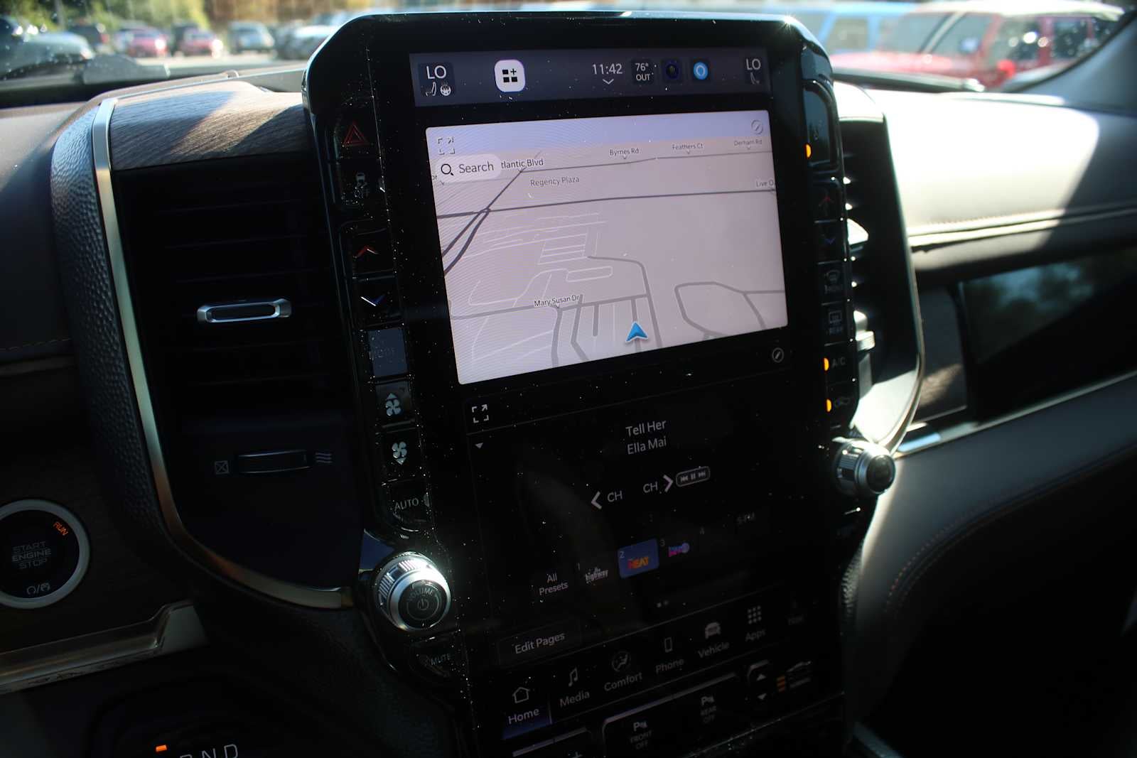 2026 RAM Ram 1500 RAM 1500 LIMITED LONGHORN CREW CAB 4X4 5'7' BOX