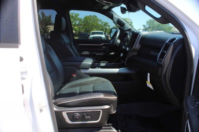 2023 RAM 1500 Laramie Crew Cab 4x4 5'7' Box