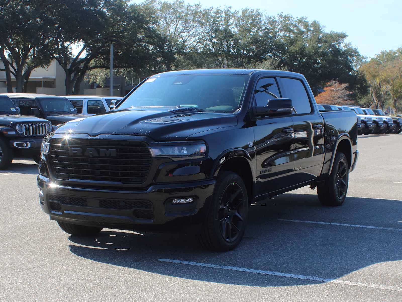 2026 RAM Ram 1500 RAM 1500 LARAMIE CREW CAB 4X4 5'7' BOX