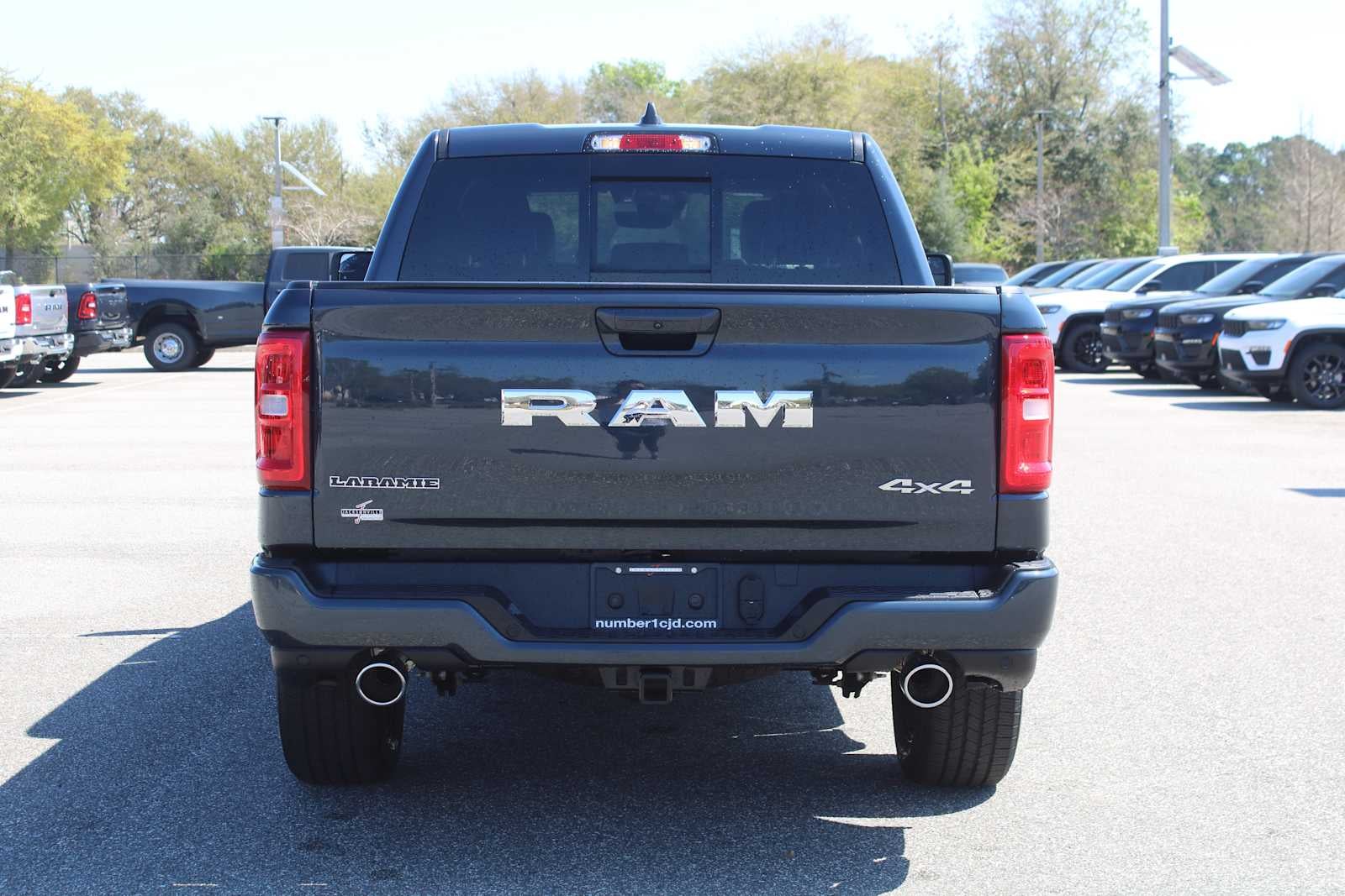 2026 RAM Ram 1500 RAM 1500 LARAMIE CREW CAB 4X4 5'7' BOX