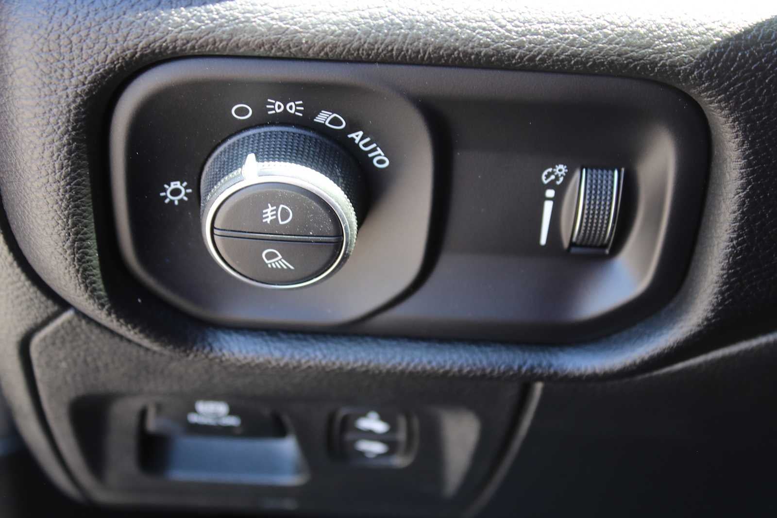 2023 RAM 1500 Rebel Crew Cab 4x4 5'7' Box