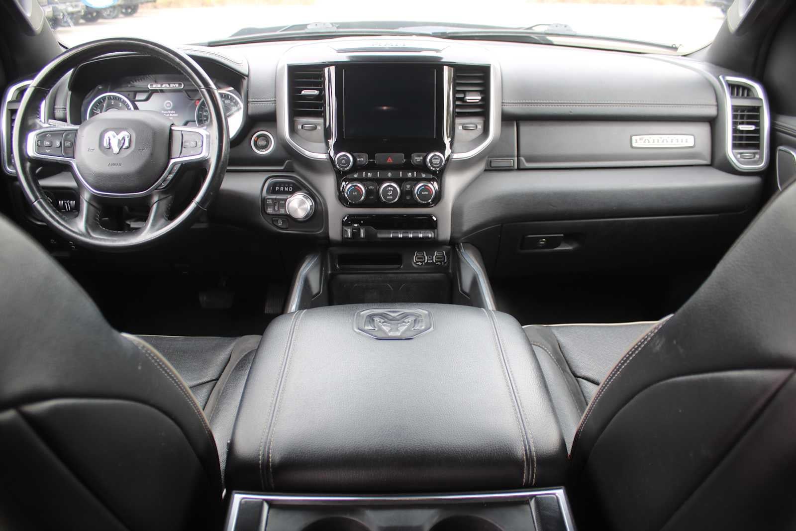 2022 RAM 1500 Laramie Crew Cab 4x4 6'4' Box