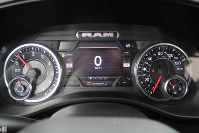 2022 RAM 1500 Laramie Crew Cab 4x4 6'4' Box