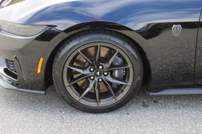 2025 Ford Mustang Dark Horse