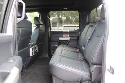 2022 Ford Super Duty F-350 DRW Pickup LARIAT