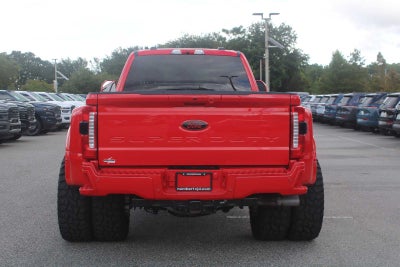 2026 Ford Super Duty F-450 Pickup LARIAT