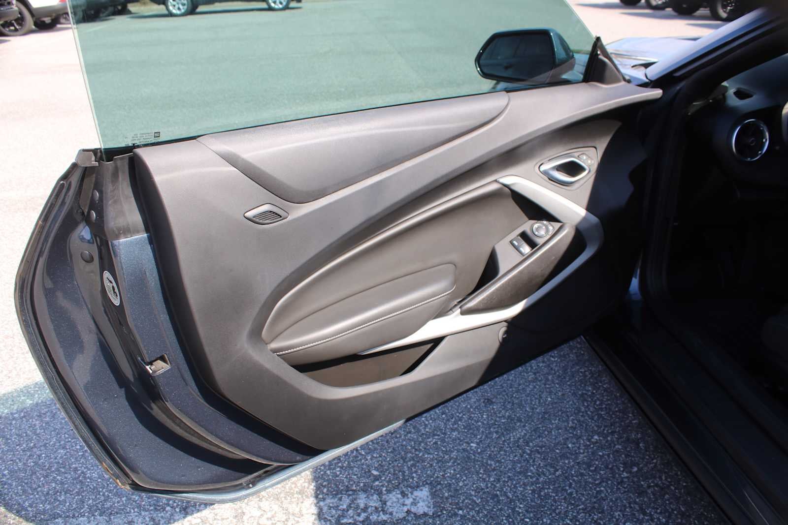 2022 Chevrolet Camaro RWD Coupe LT1