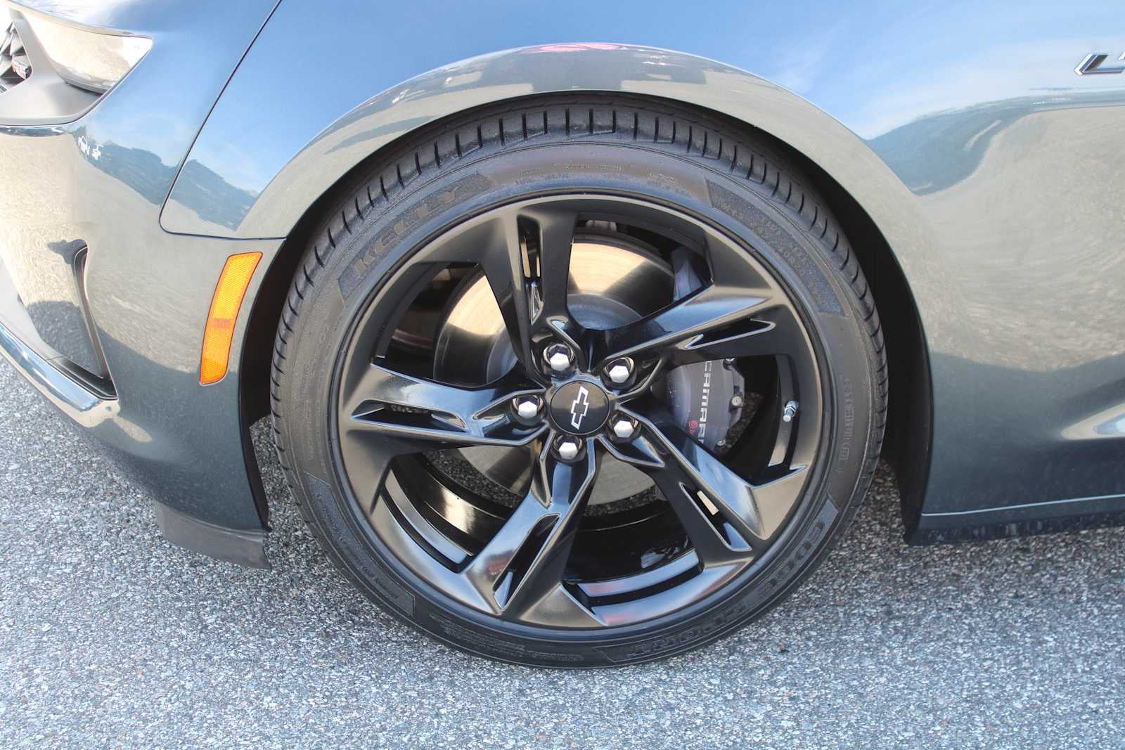 2022 Chevrolet Camaro RWD Coupe LT1