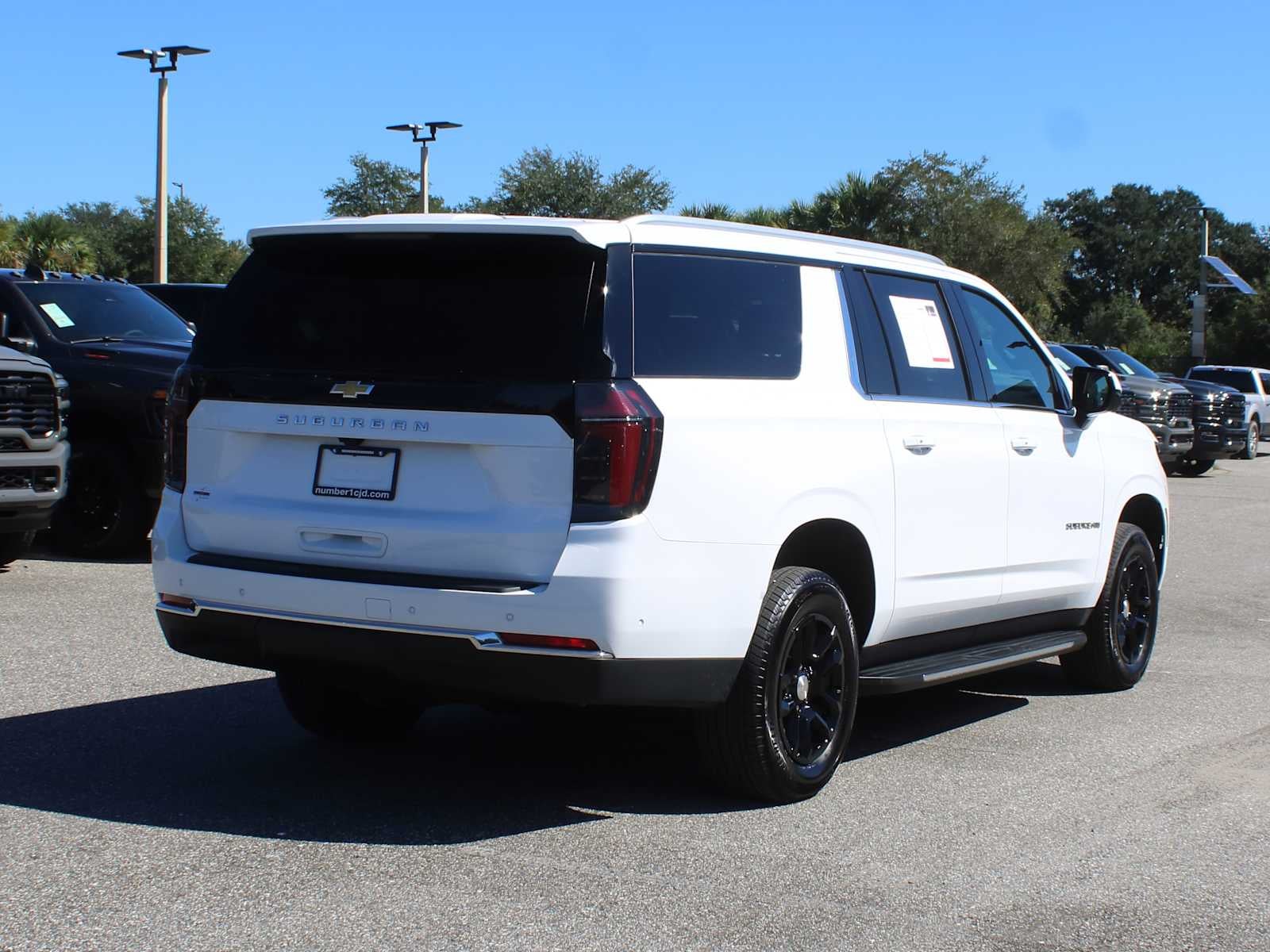 2026 Chevrolet Suburban LS