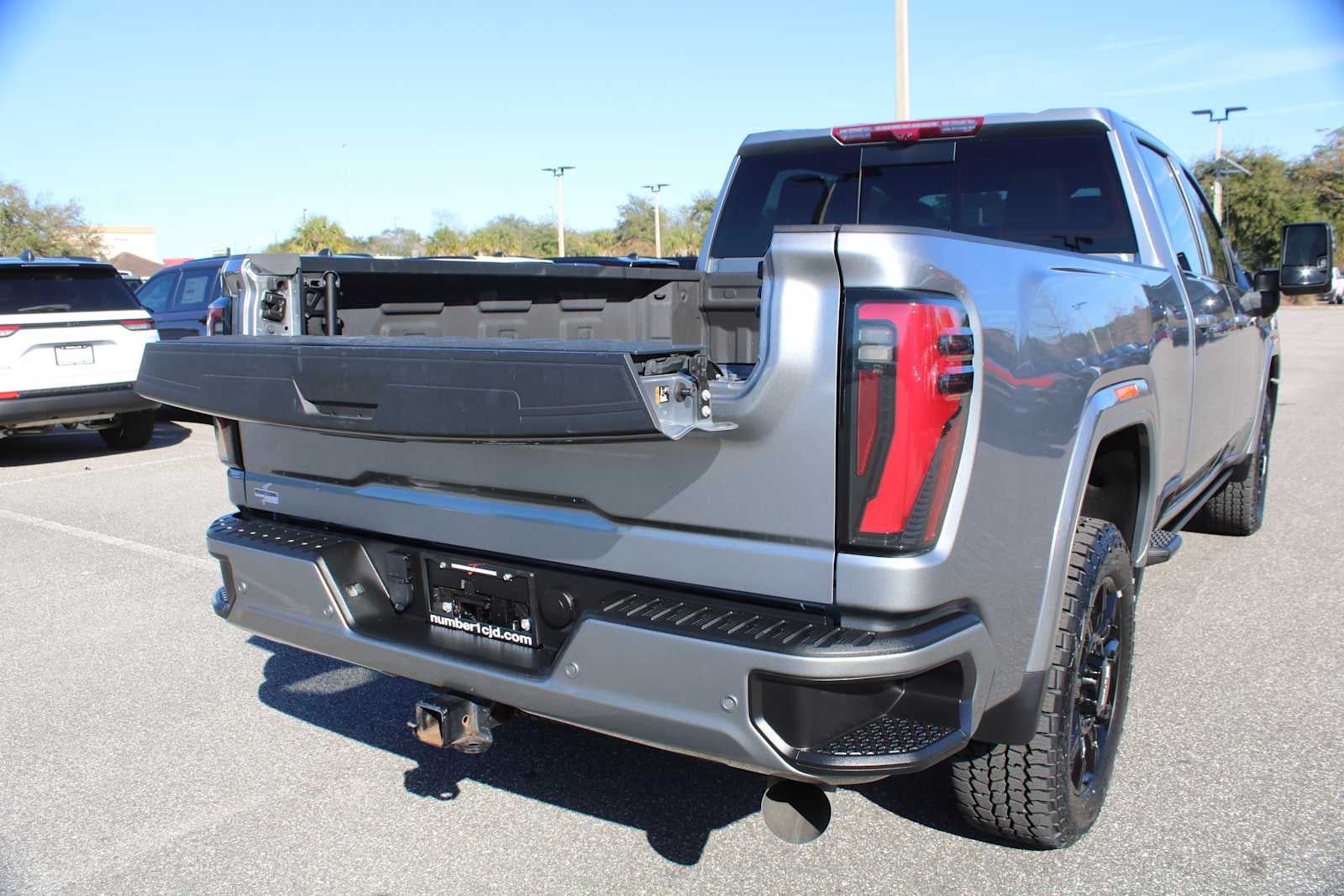 2024 GMC Sierra 2500HD 4WD Crew Cab Standard Bed AT4