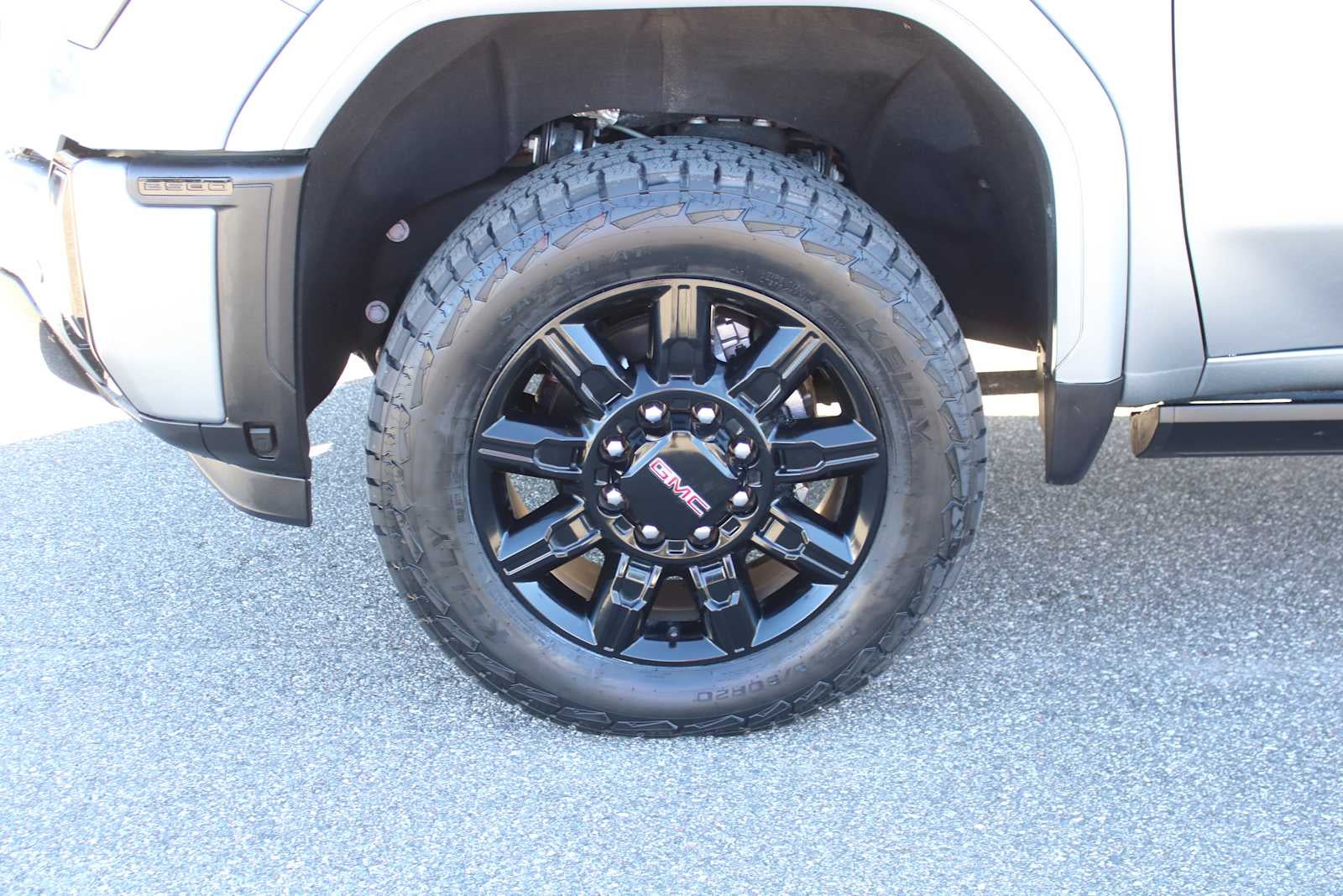 2024 GMC Sierra 2500HD 4WD Crew Cab Standard Bed AT4