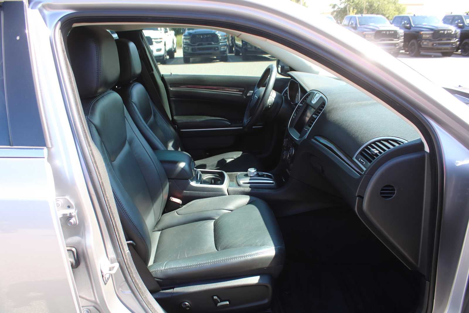 2018 Chrysler 300 Touring L