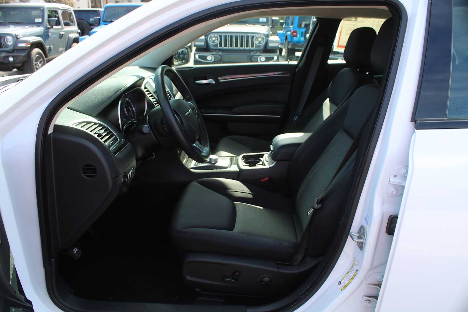 2022 Chrysler 300 Touring