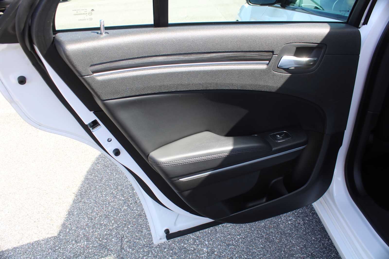 2022 Chrysler 300 Touring