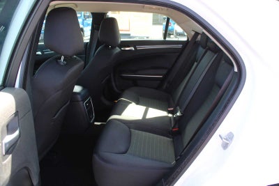 2022 Chrysler 300 Touring