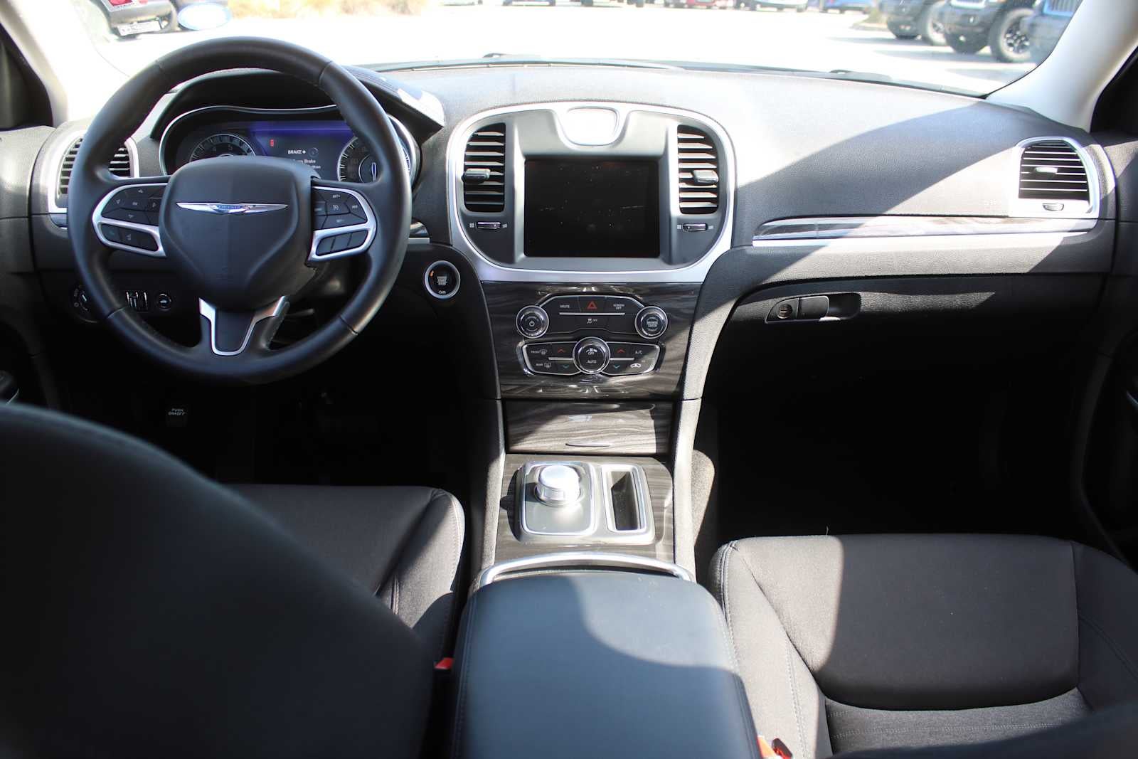 2022 Chrysler 300 Touring