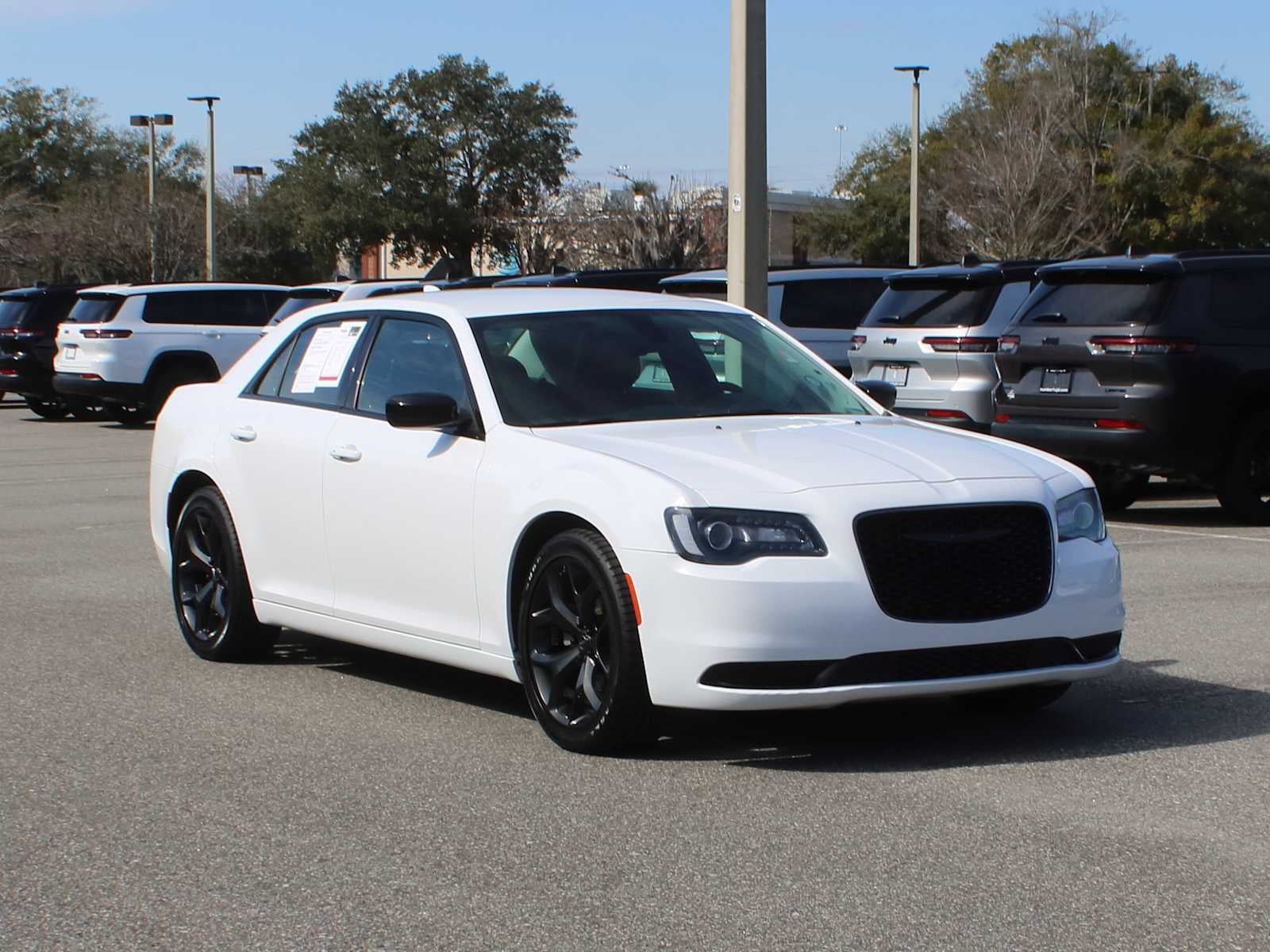 2022 Chrysler 300 Touring
