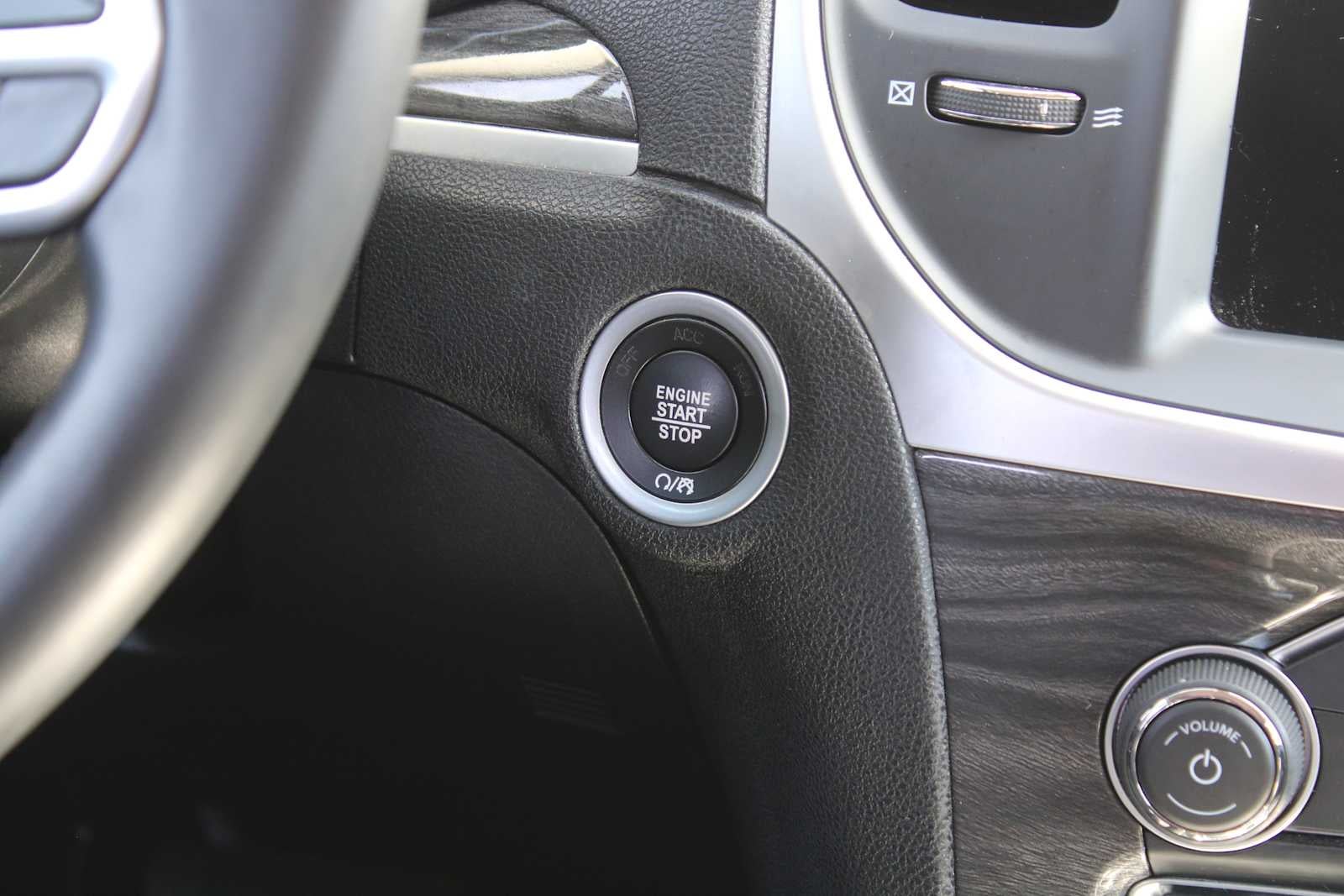 2022 Chrysler 300 Touring