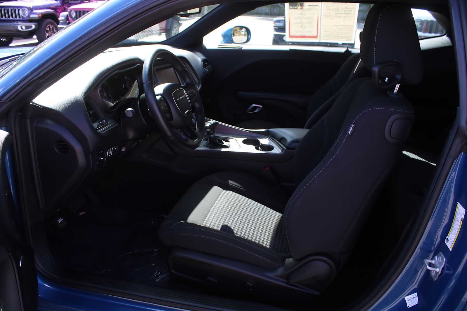 2023 Dodge Challenger SXT