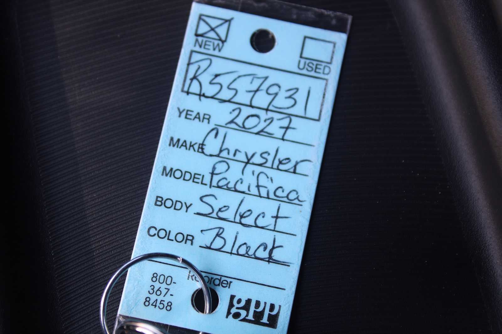 2027 Chrysler Pacifica Select
