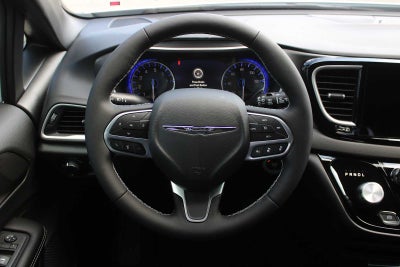 2026 Chrysler Voyager VOYAGER LX