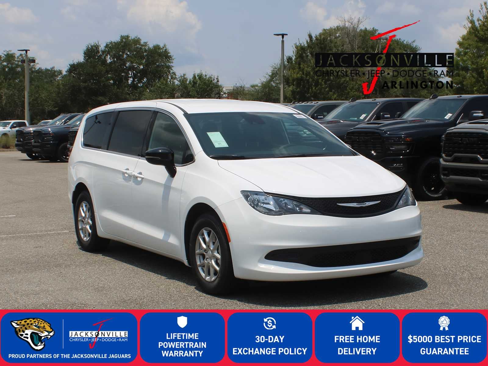 2027 Chrysler Pacifica LX