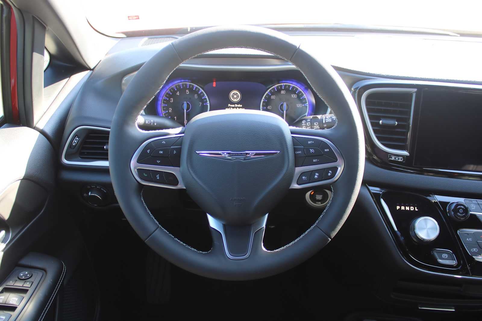 2026 Chrysler Voyager VOYAGER LX