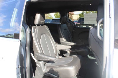 2026 Chrysler Voyager VOYAGER LX