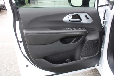 2026 Chrysler Pacifica PACIFICA LIMITED