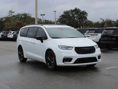 2026 Chrysler Pacifica PACIFICA LIMITED