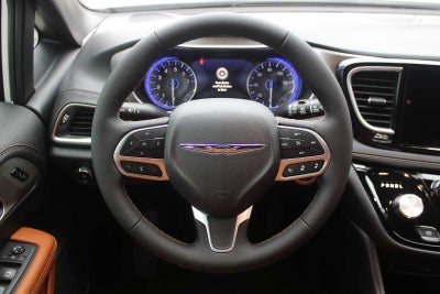 2026 Chrysler Pacifica PACIFICA PINNACLE