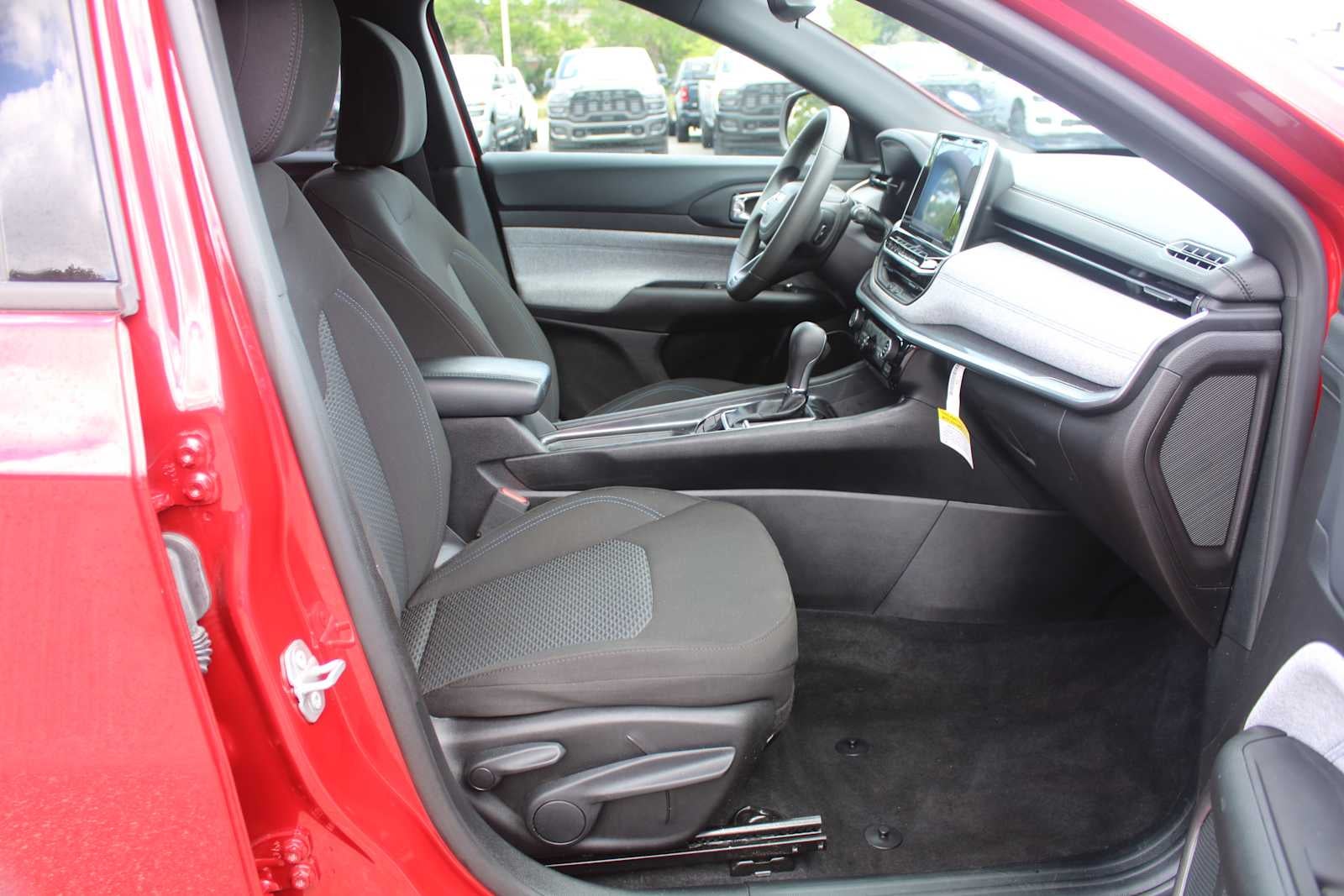 2025 Jeep Compass Sport