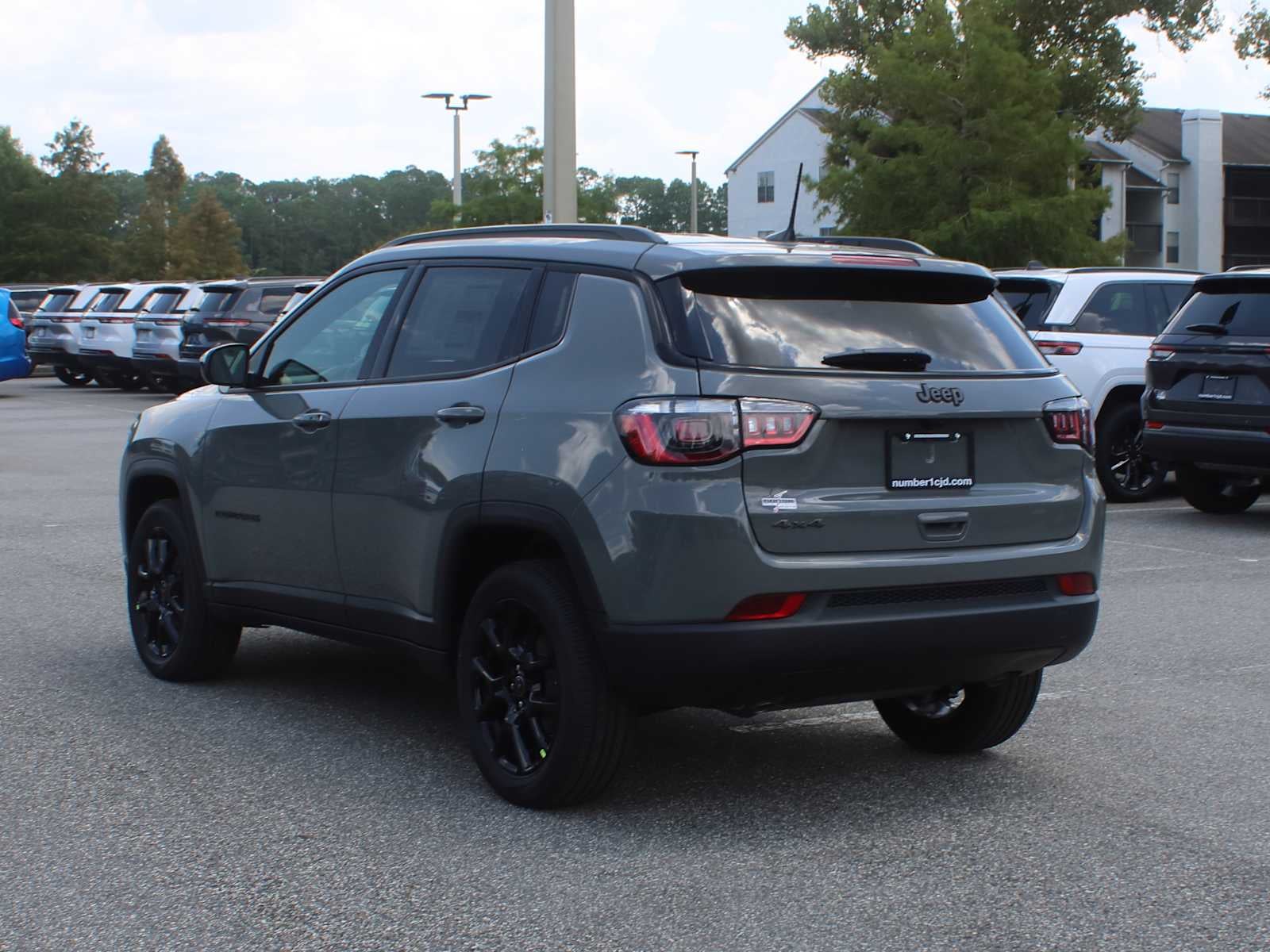 2026 Jeep Compass Latitude Altitude