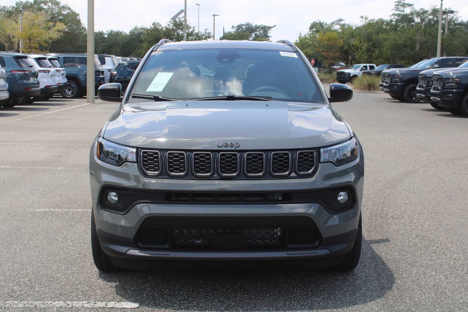 2026 Jeep Compass Latitude Altitude