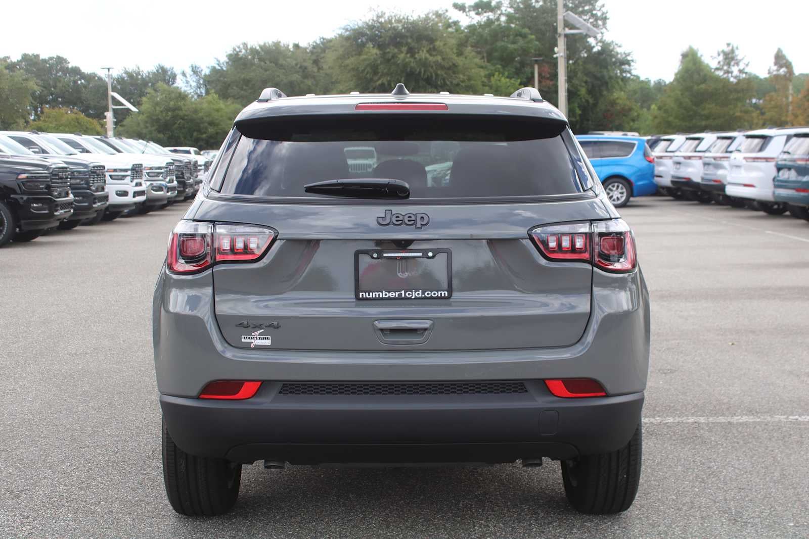 2026 Jeep Compass Latitude Altitude